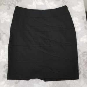 The Limited Skirt